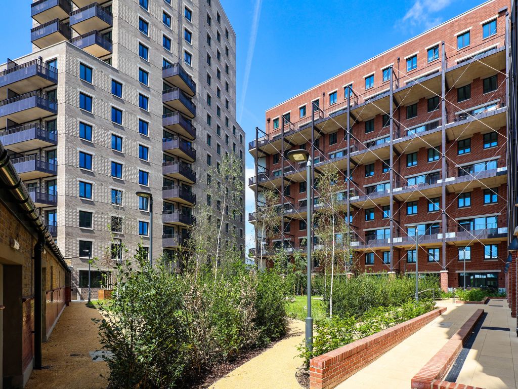 SNG - The Restorey - External